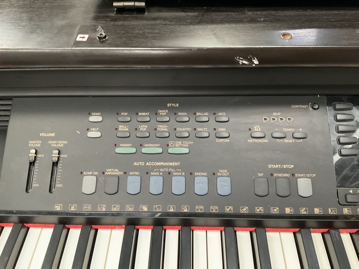 เปียโน YAMAHA : CVP-96 สินค้าไม่พร้อมใช้งาน (ต้องซ่อม)