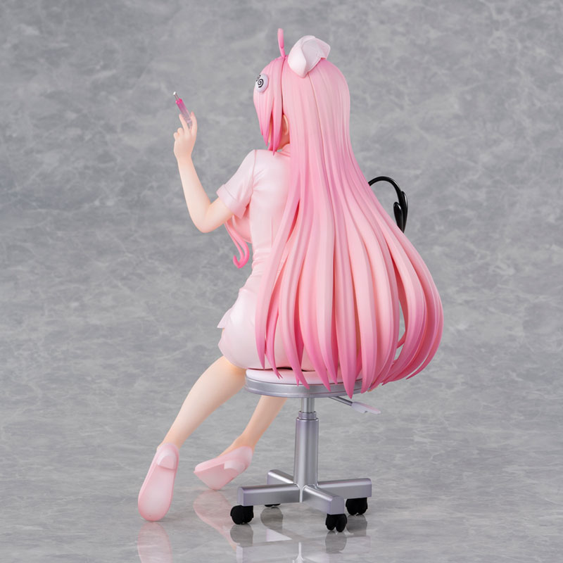 To Love-Ru Darkness Lala Satalin Deviluke Nurse Costume Complete Figure(In-stock)