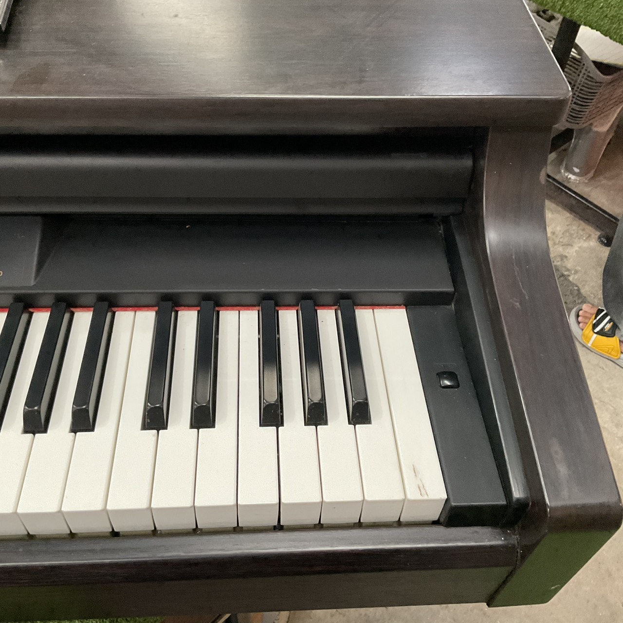 เปียโน YAMAHA : CLP-860 สินค้าไม่พร้อมใช้งาน (ต้องซ่อม)