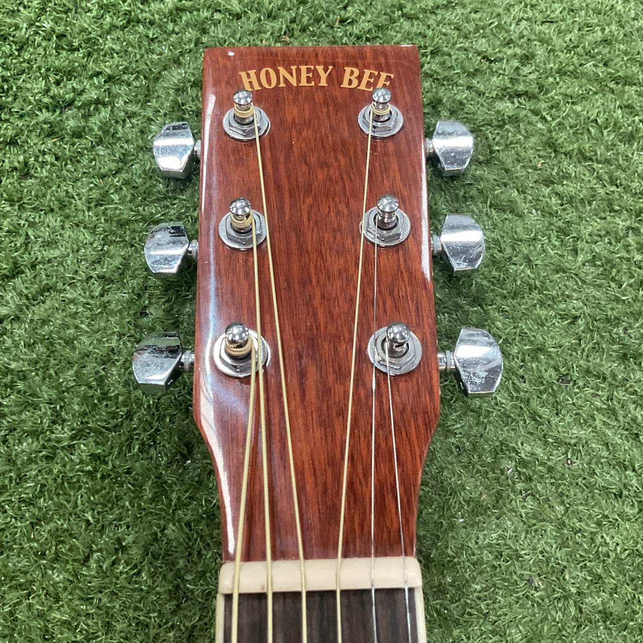 กีต้าร์โปร่ง HONEY BEE : F-15 N