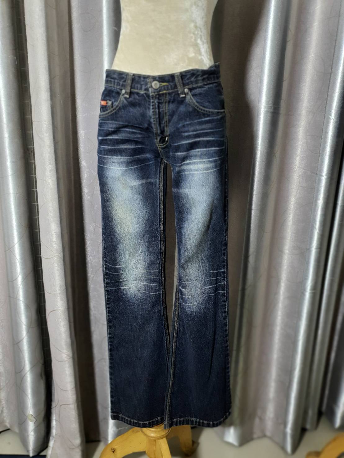 FF02300 กางเกงยีนส์ มือสอง แบรนด์Twister jeans เอว 30 นิ้ว