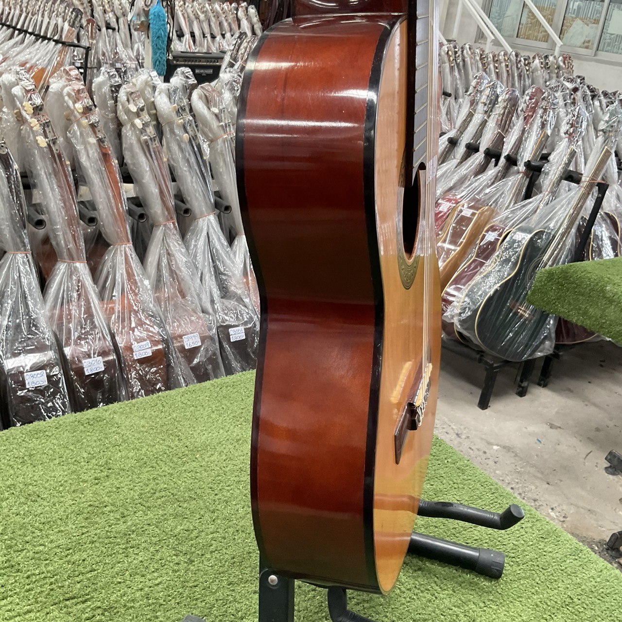 กีต้าร์คลาสสิค 赤城(Akagi) : No.65