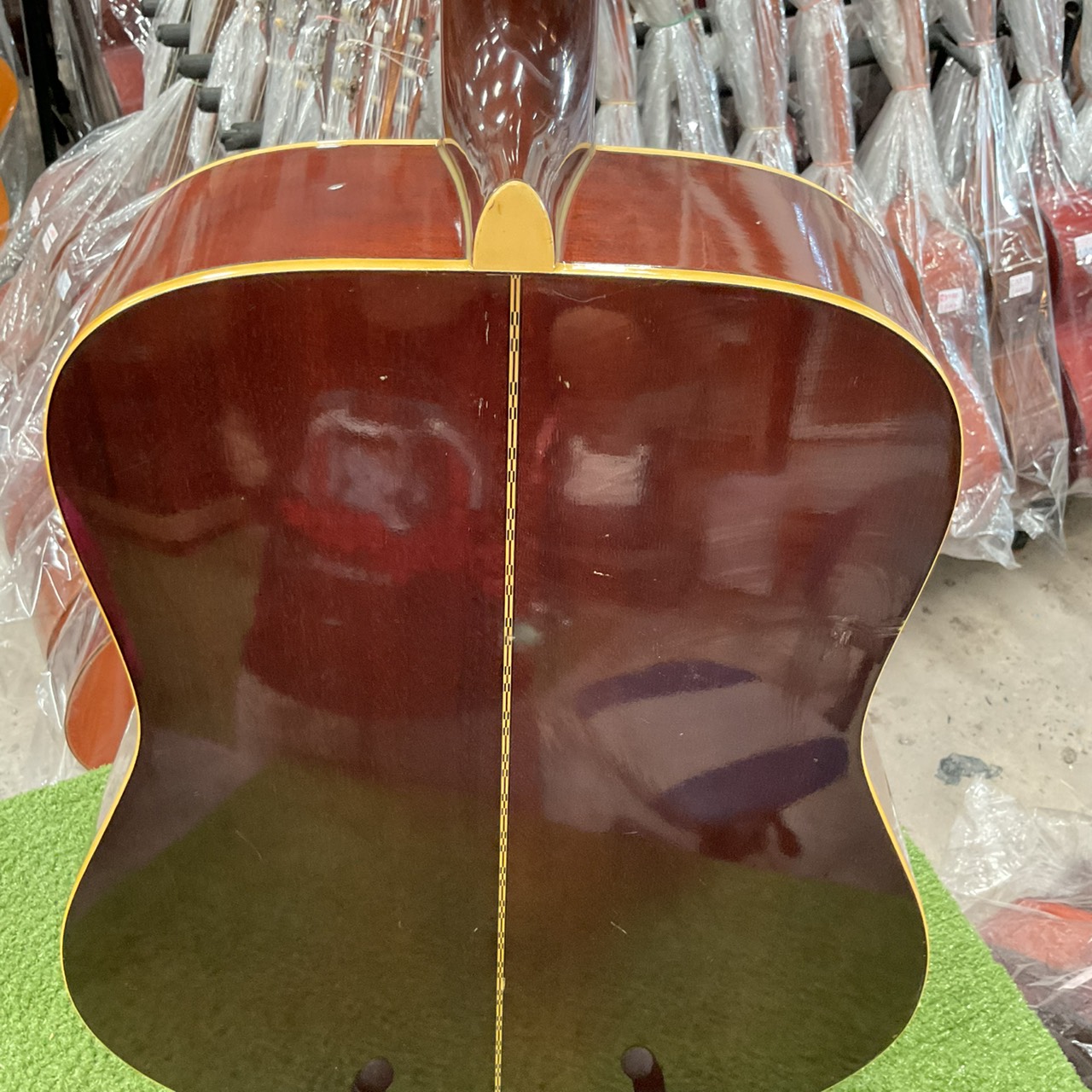 กีต้าร์โปร่ง YAMAHA : FG-151