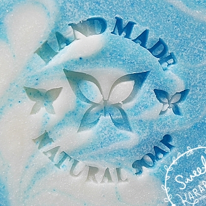 HANDMADE THREE BUTTERFLY 4.2 X 4 .2 CM.