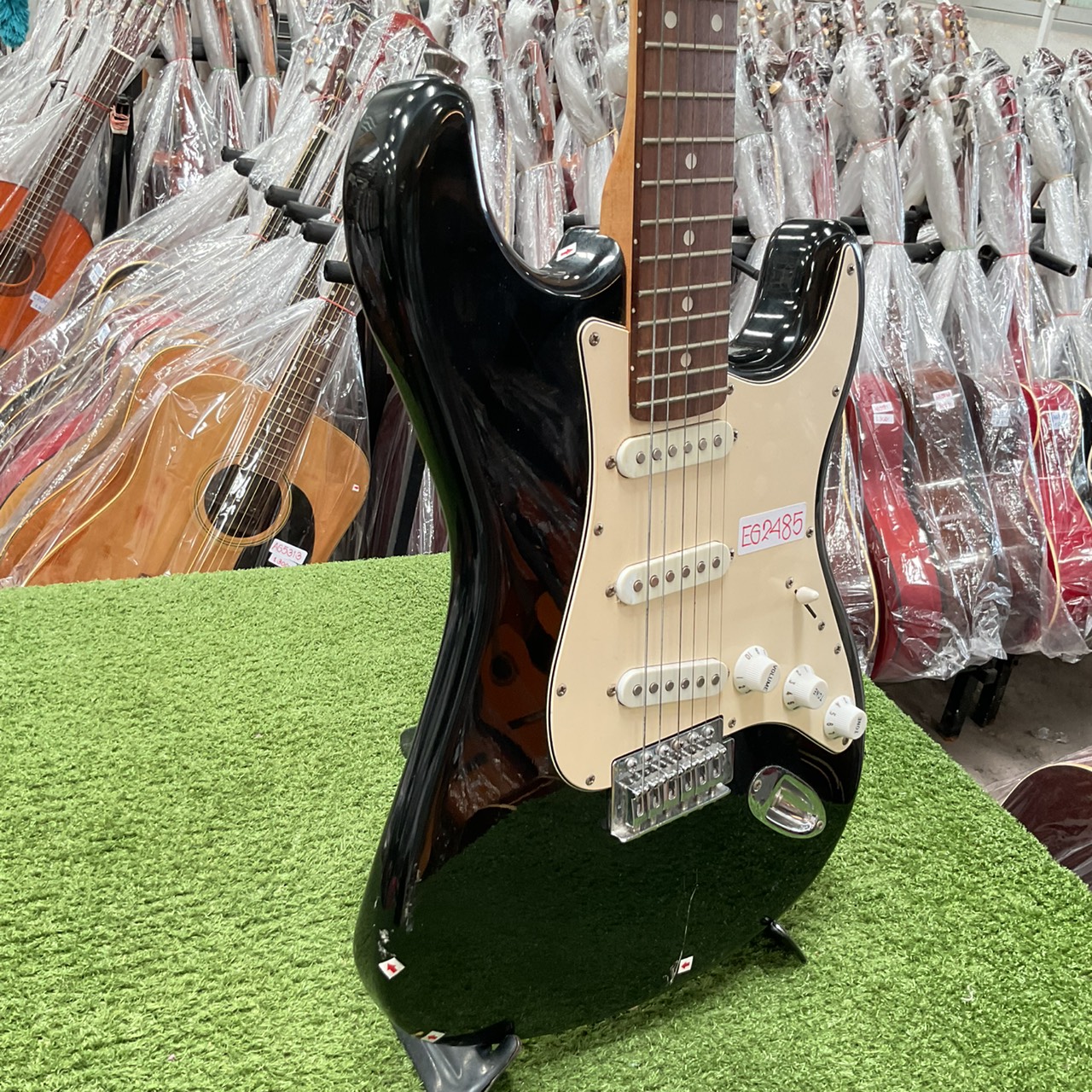 กีต้าร์ไฟฟ้า SELDER