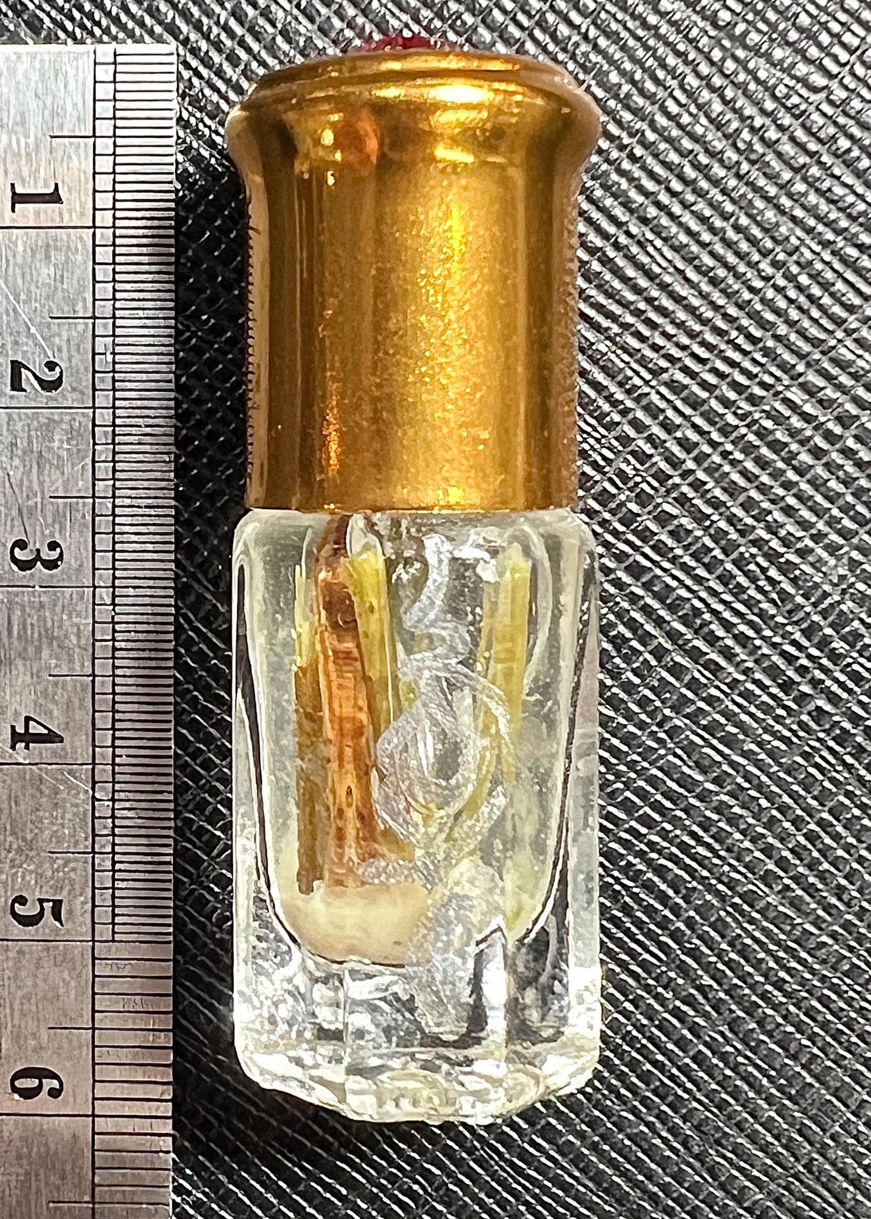 น้ำมันกั่วเผาะอัปสรพลีกาย (รุ่น.2) Mighty Musth Elephant Oil. (2nd batch) SKU-04000