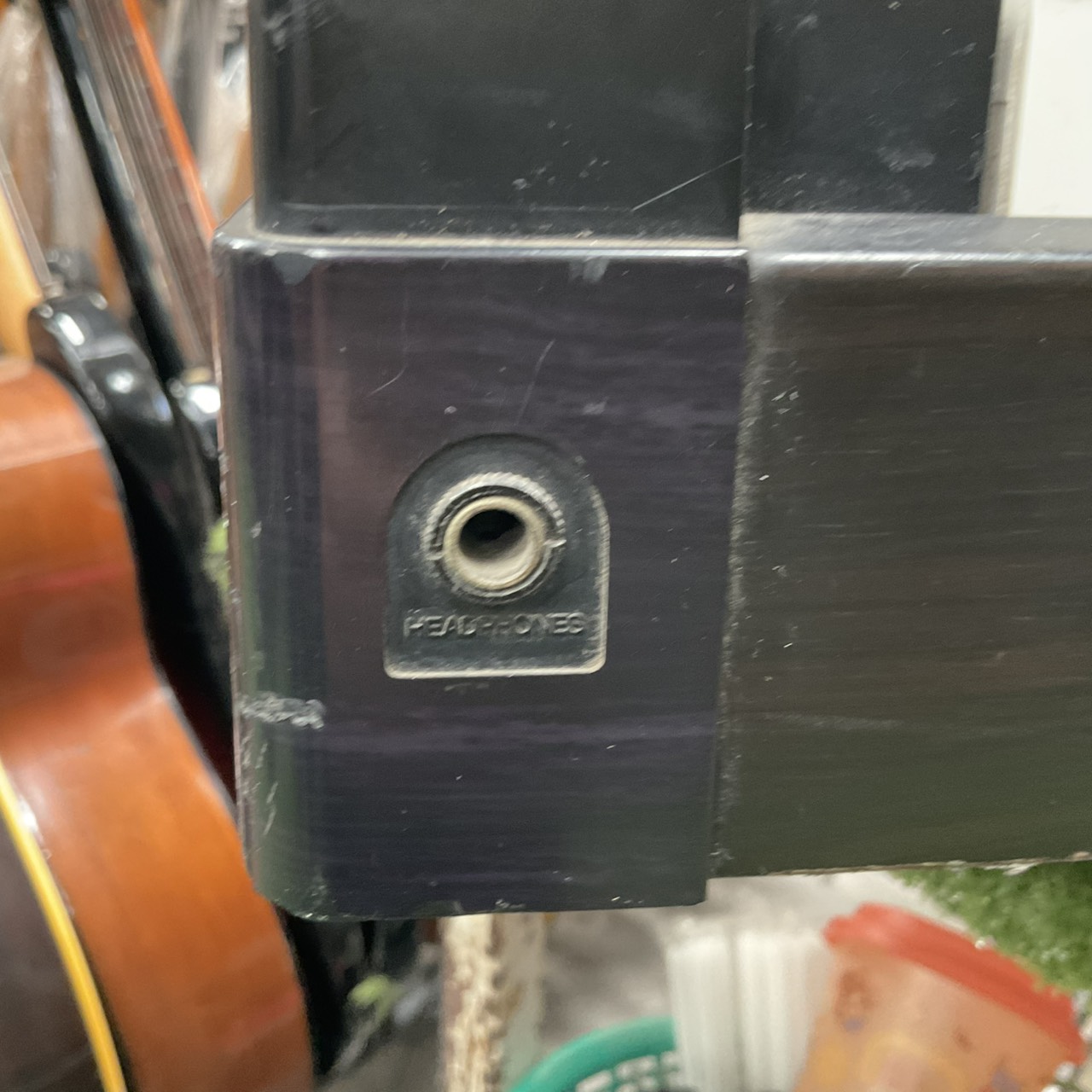 เปียโน YAMAHA : CLP-100 สินค้าไม่พร้อมใช้งาน (ต้องซ่อม)