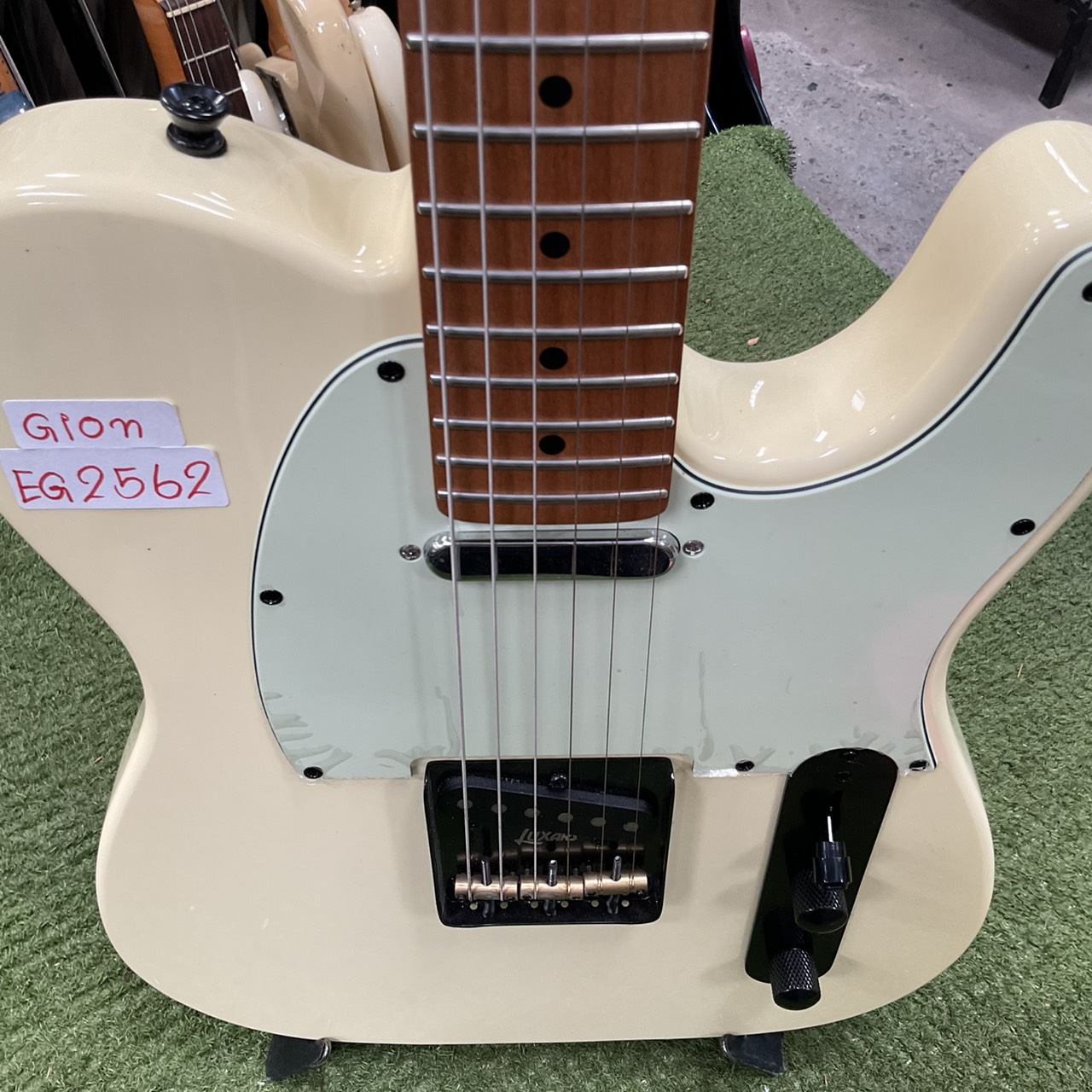 กีต้าร์ไฟฟ้า LUXARS(Gion) : S-G17PRO