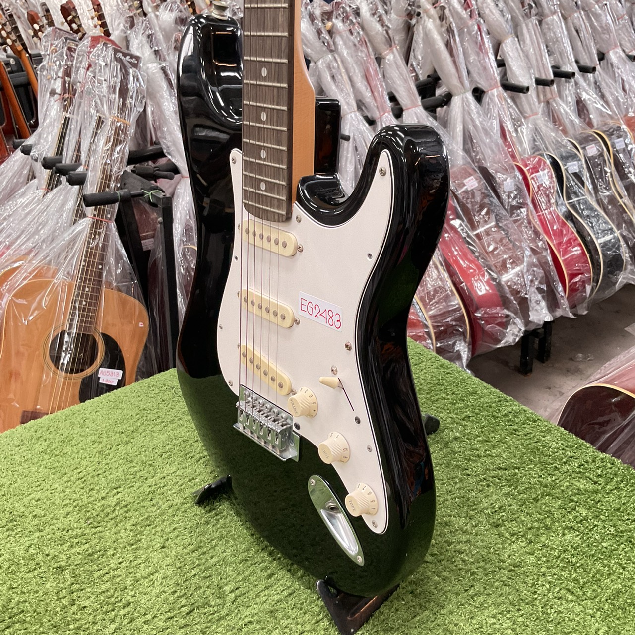 กีต้าร์ไฟฟ้า PhotoGenic