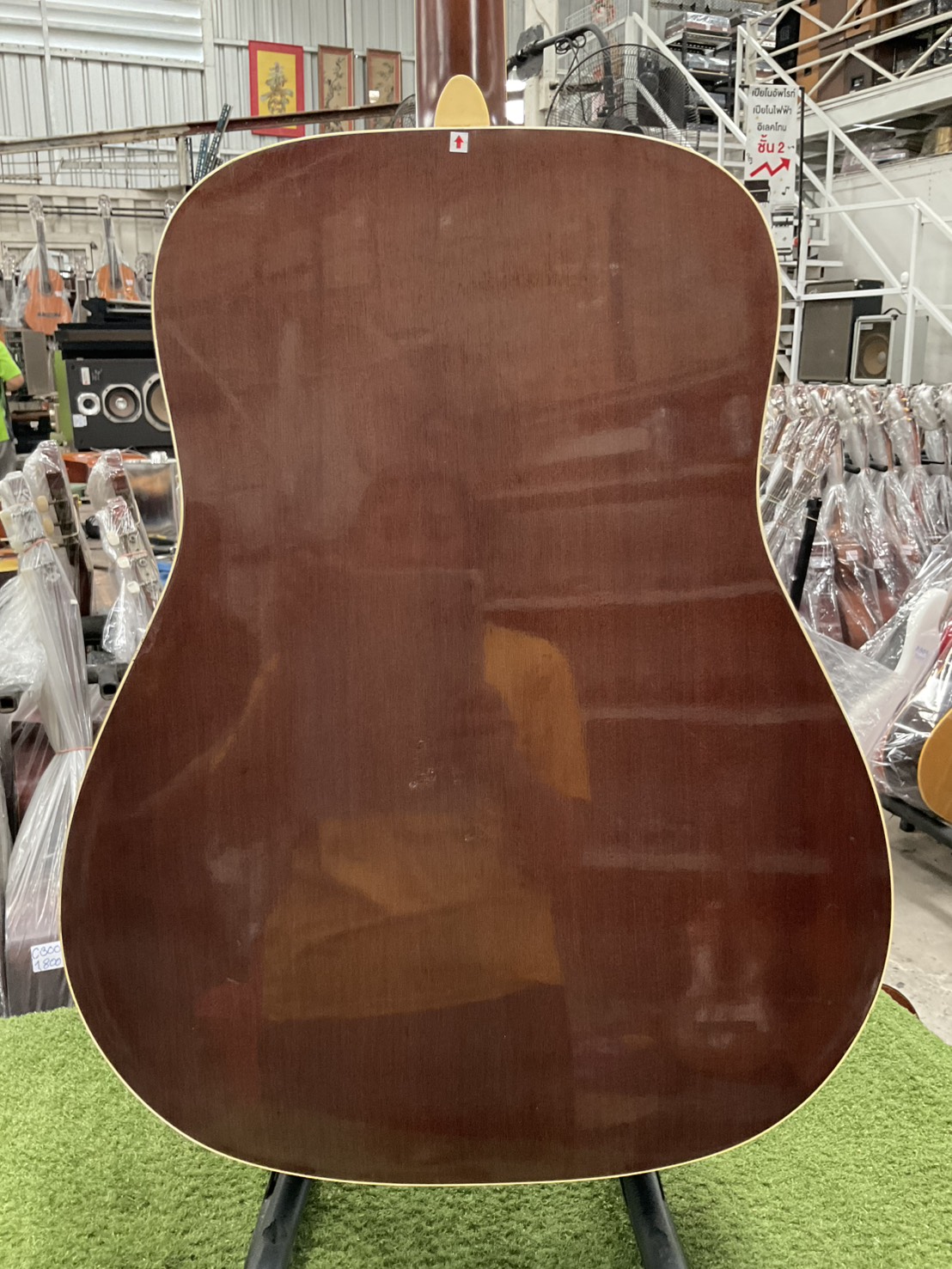 กีต้าร์โปร่ง YAMAHA : FG-200D