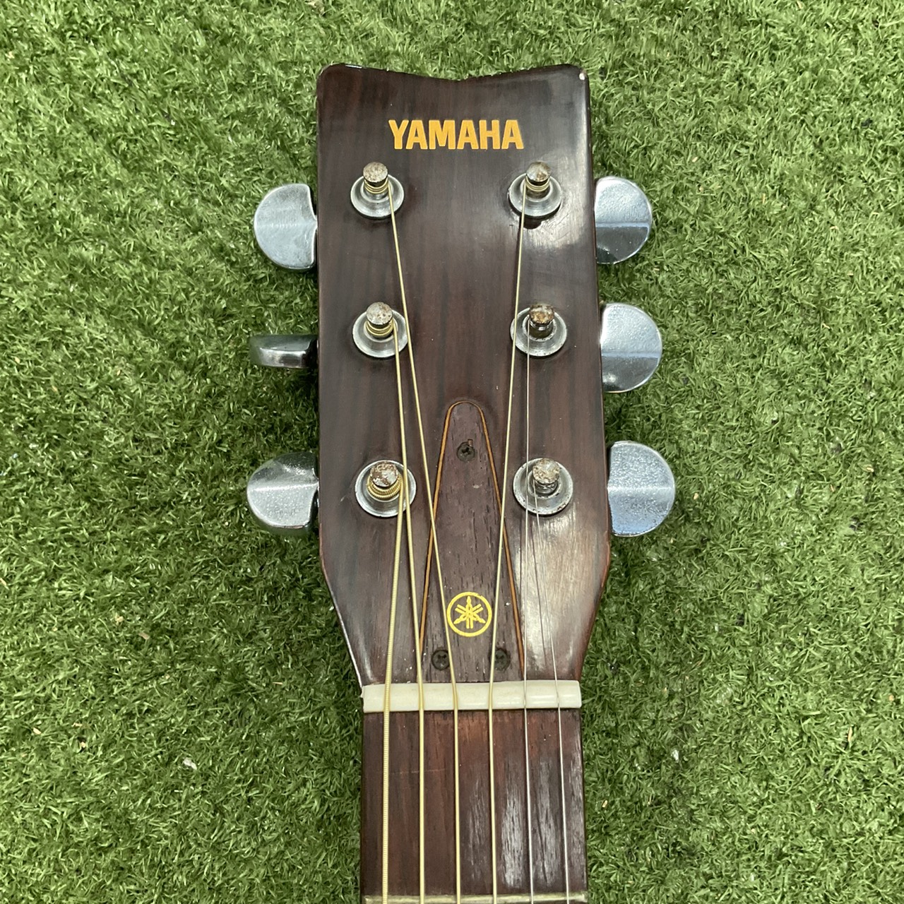 กีต้าร์โปร่ง YAMAHA : FG-151
