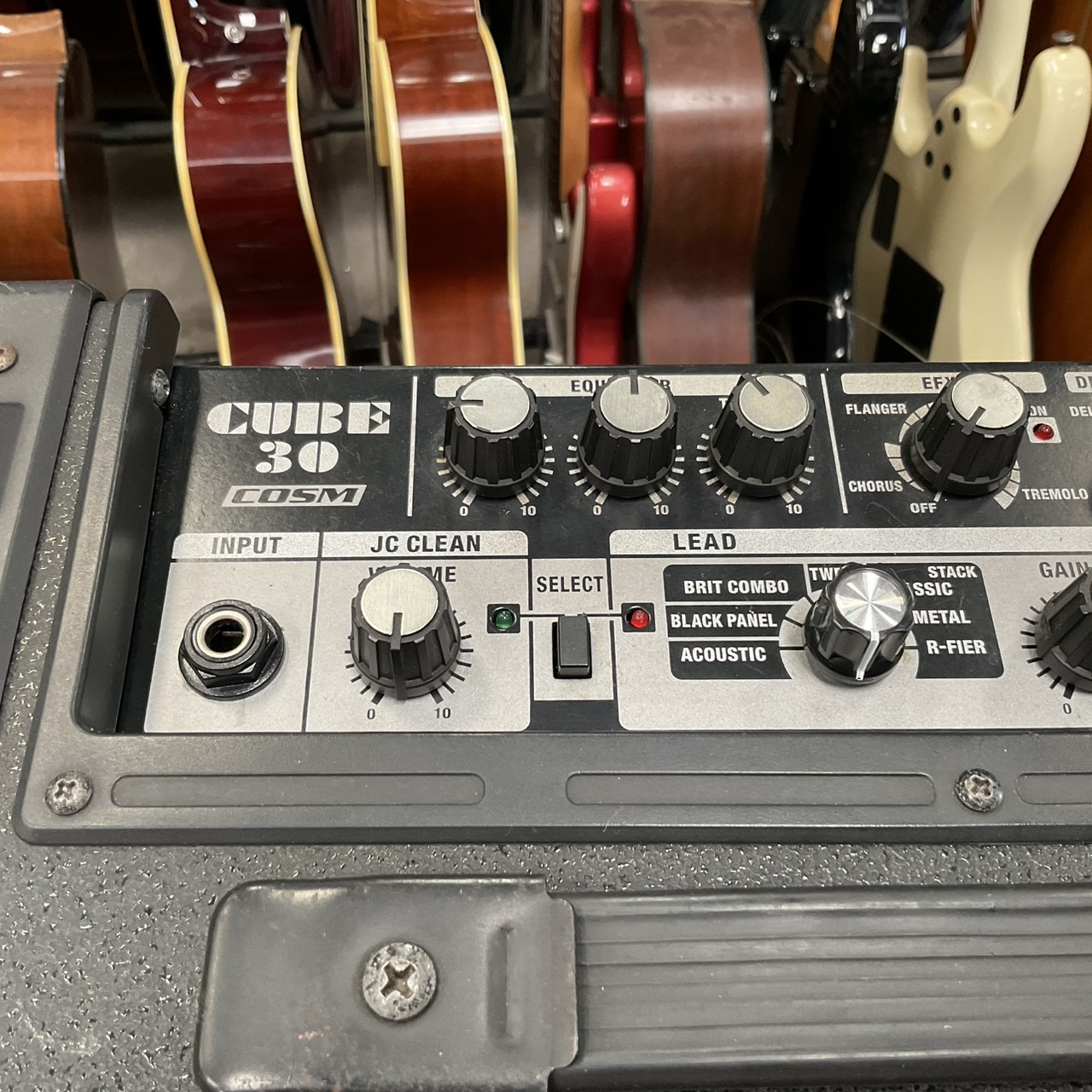 แอมป์กีต้าร์ Roland : CUBE-30J