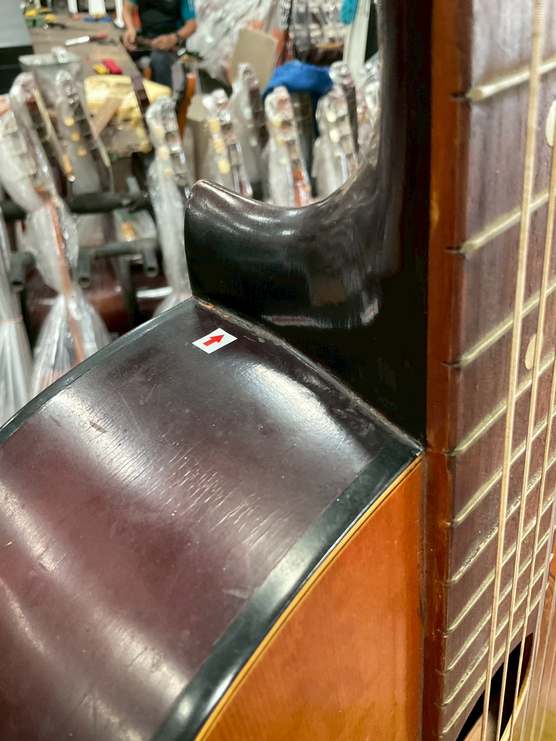 กีต้าร์คลาสสิค ยี่ห้อตามภาพ