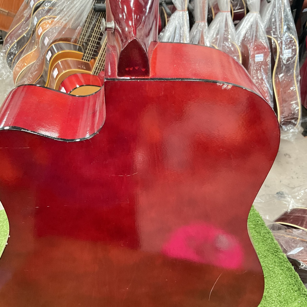 กีต้าร์โปร่ง ONE STEP