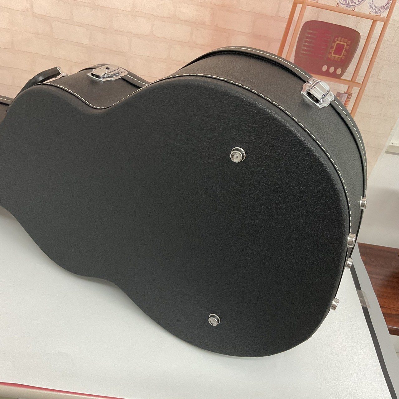 กล่องเคสกีต้าร์โปร่ง (SIZE จัมโบ้)