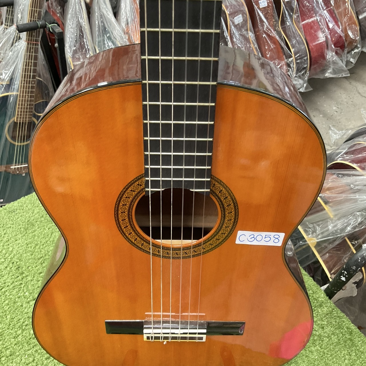 กีต้าร์คลาสสิค YAMAHA : C-150