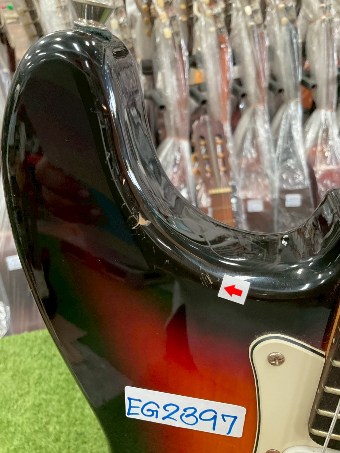 กีต้าร์ไฟฟ้า Legend