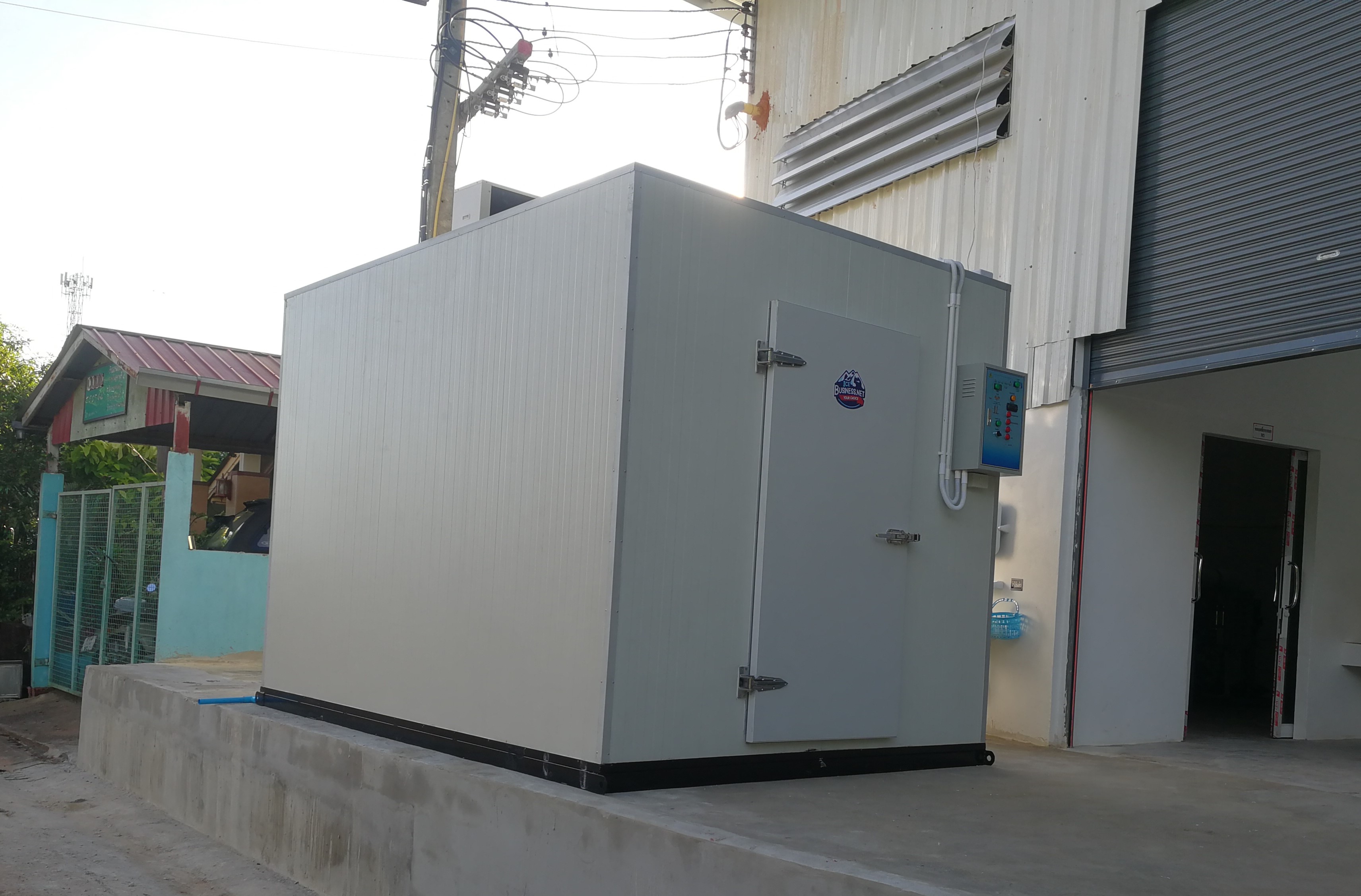 ห้องเย็นสำเร็จรูป ขนาด 2.4x3.6x2.4 ม.