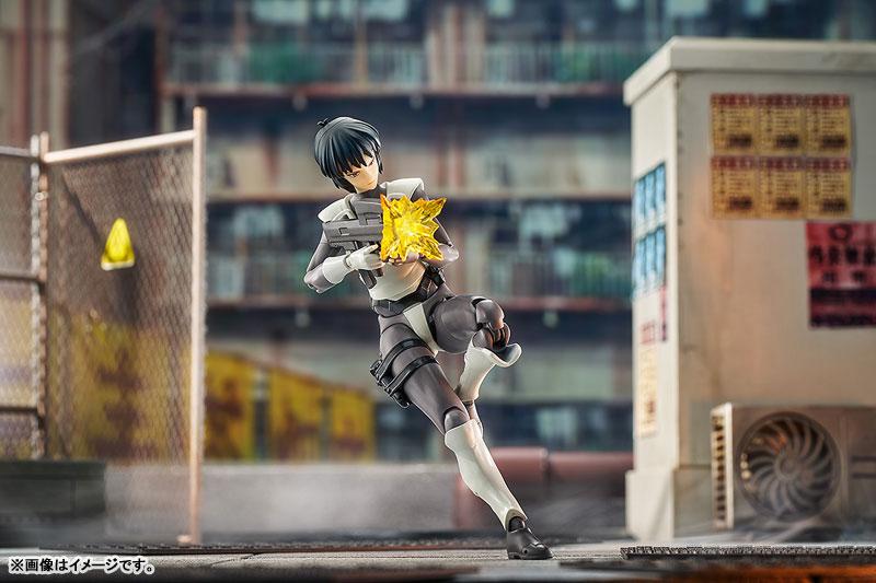 Hyper Body GHOST IN THE SHELL / Ghost in the Shell Motoko Kusanagi (Simple Armored Suit Ver.) Posable Figure(Pre-order)