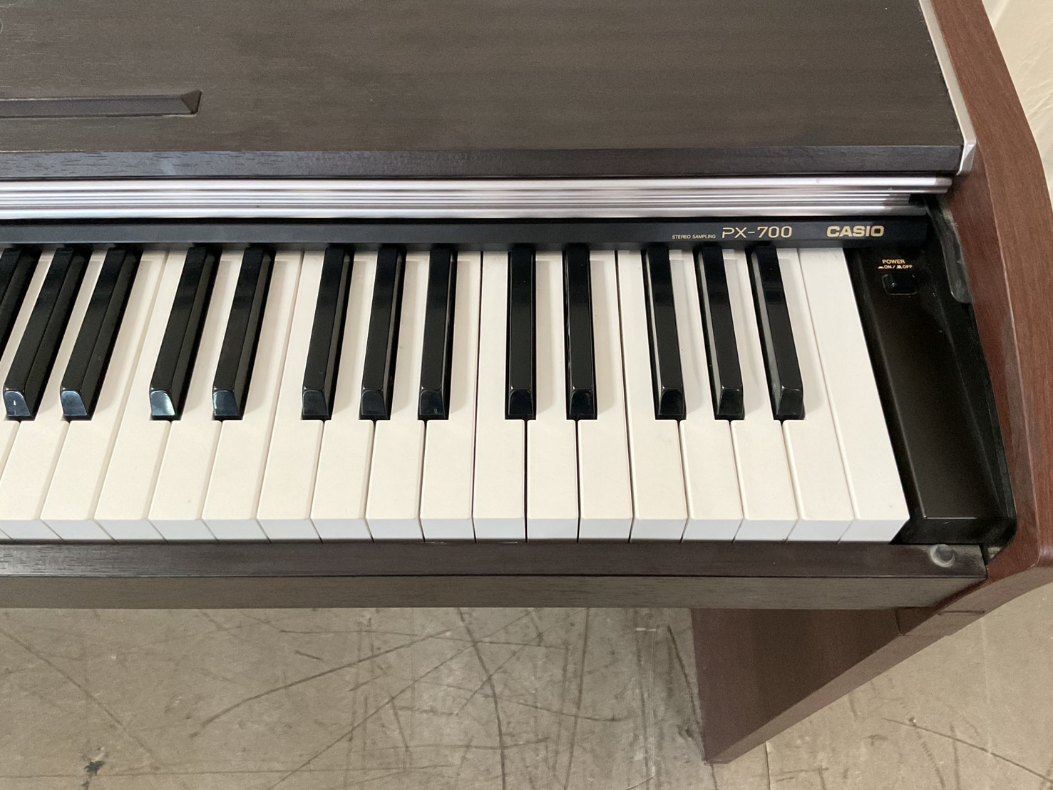 เปียโน CASIO : PX-700