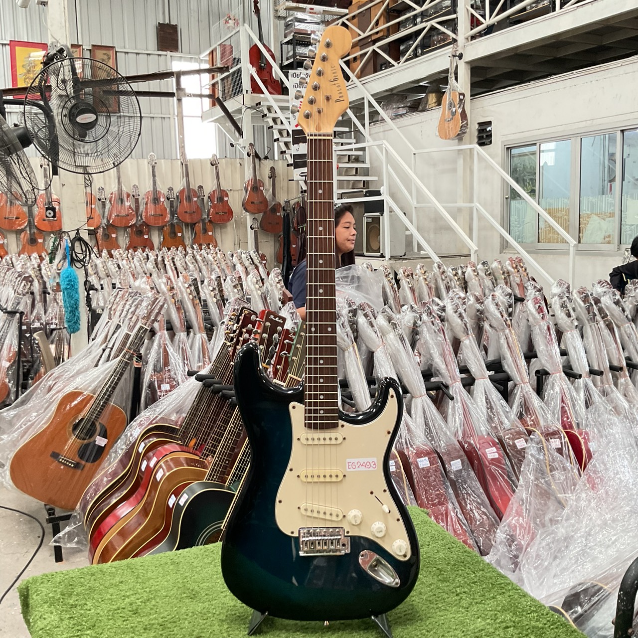 กีต้าร์ไฟฟ้า PhotoGenic