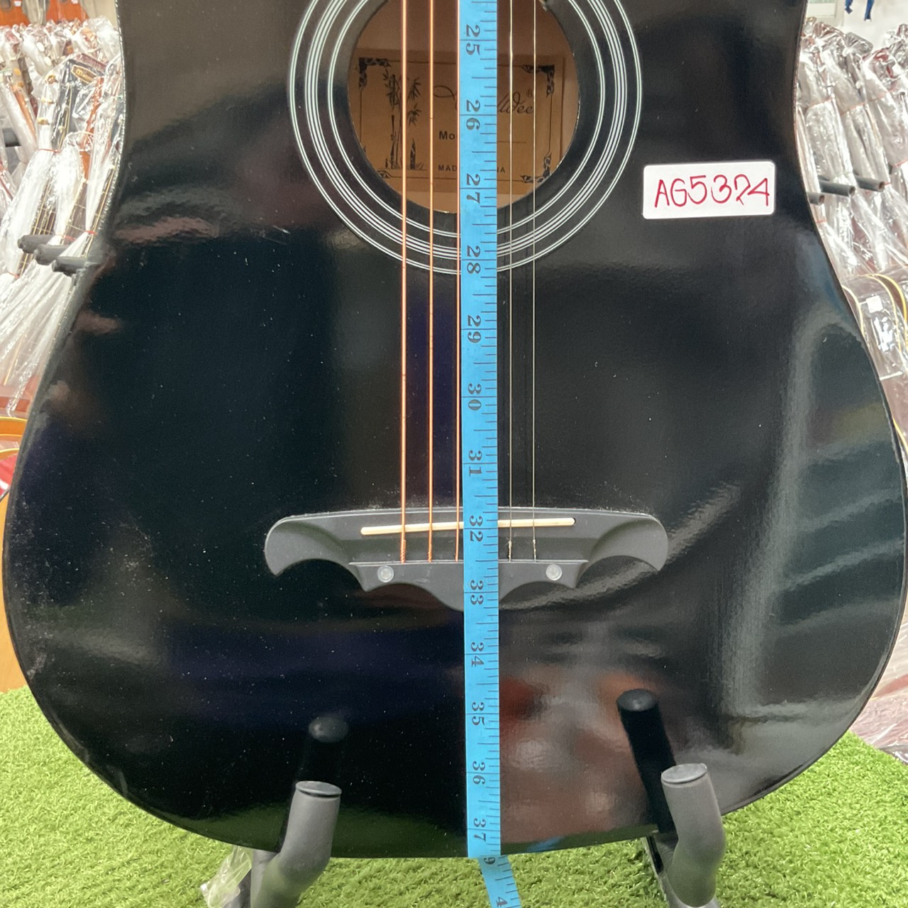 กีต้าร์โปร่ง Chelldee