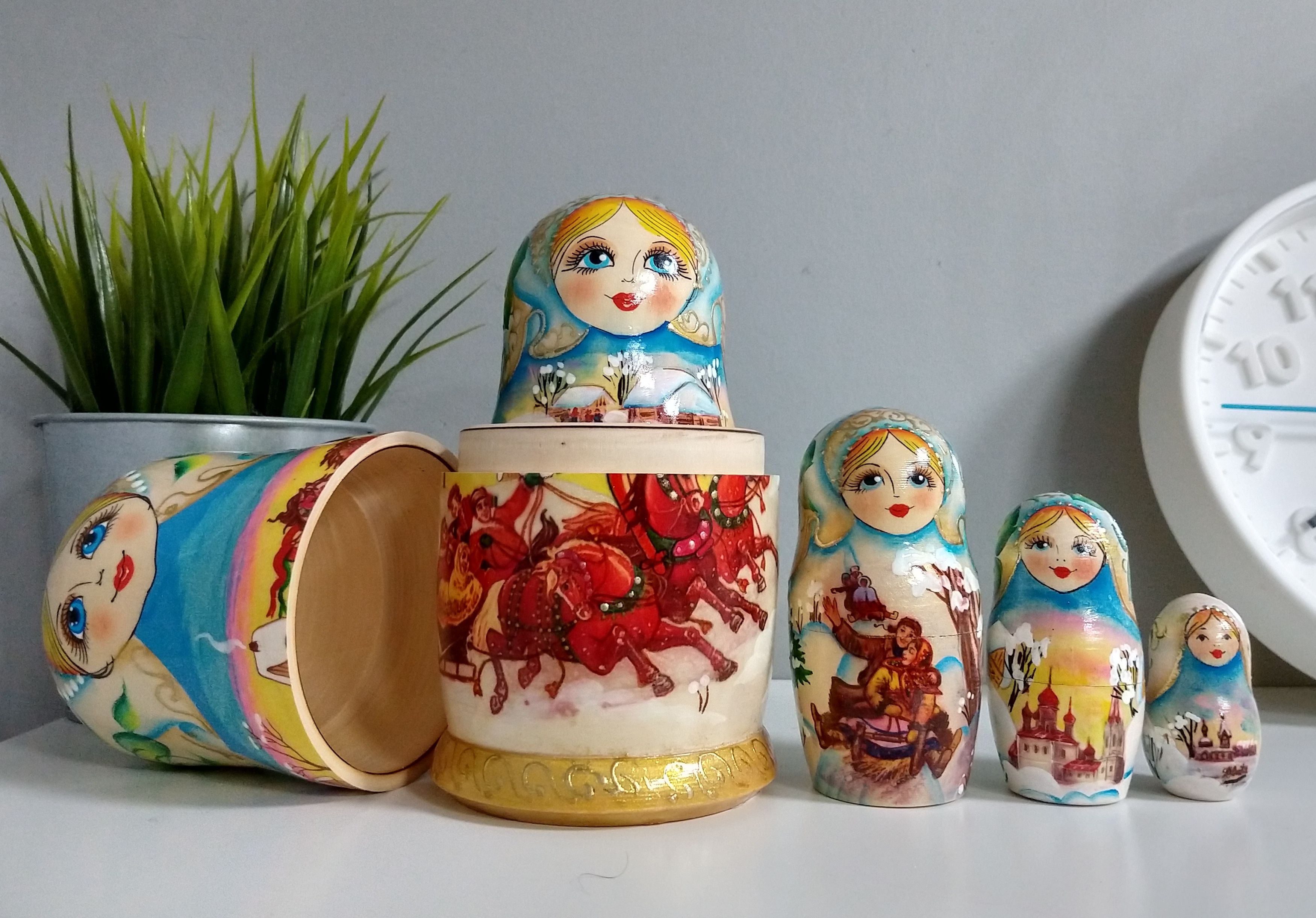 ตุ๊กตาแม่ลูกดก (Matryoshka) - Premium Doll From Russia With Love "Winter"