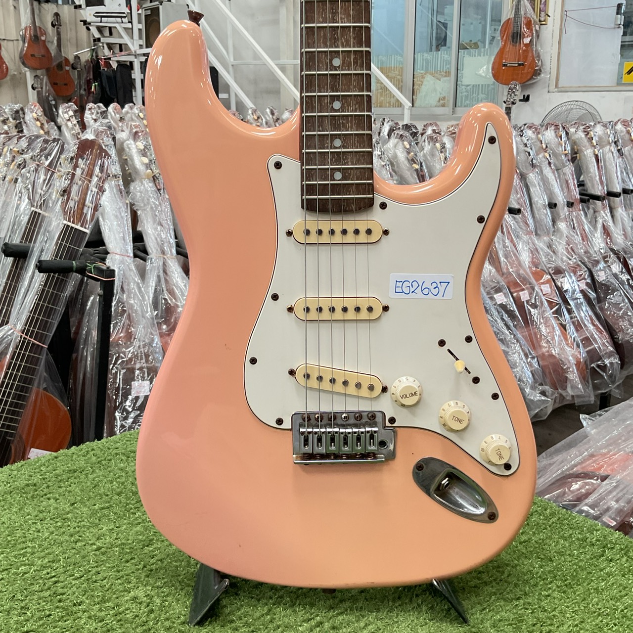 กีต้าร์ไฟฟ้า SELDER