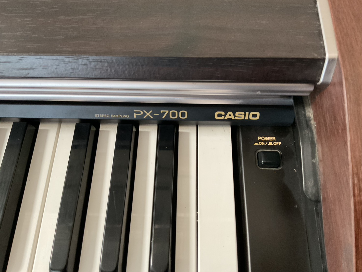 เปียโน CASIO : PX-700