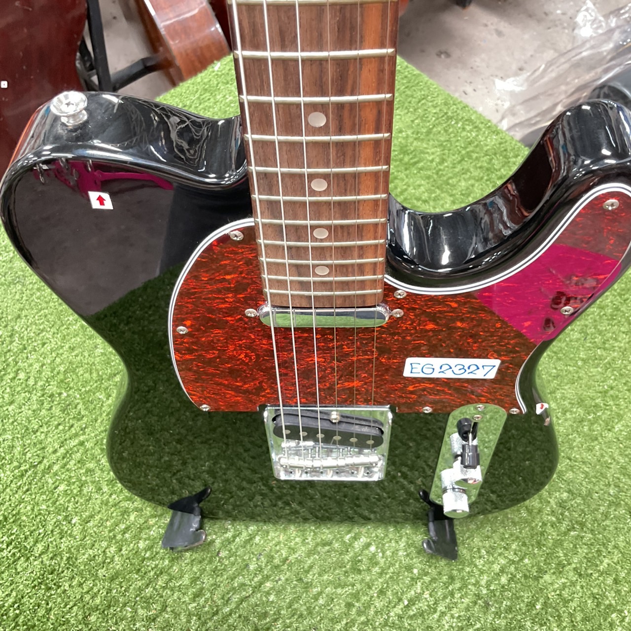 กีต้าร์ไฟฟ้า Legend