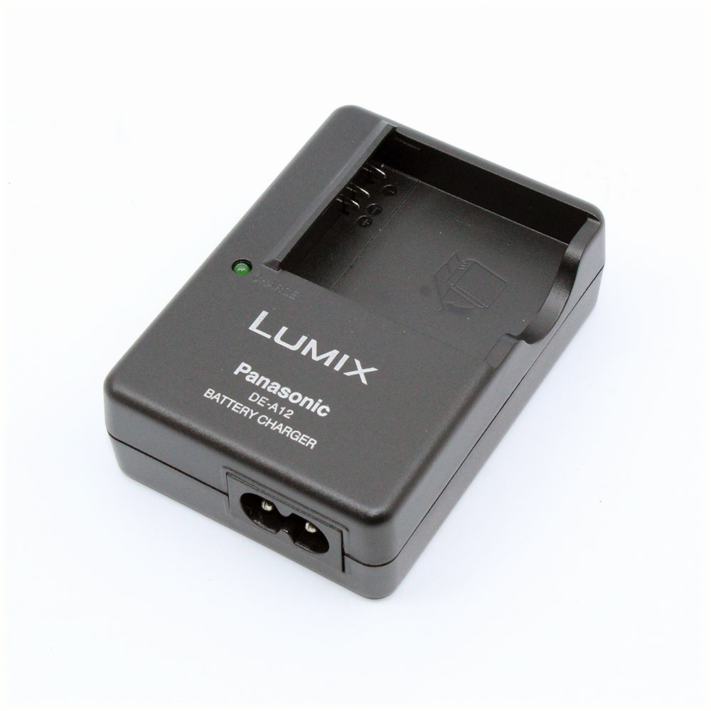 แท่นชาร์จแบต Panasonic รุ่น DE-A12 (S005E /S008E)