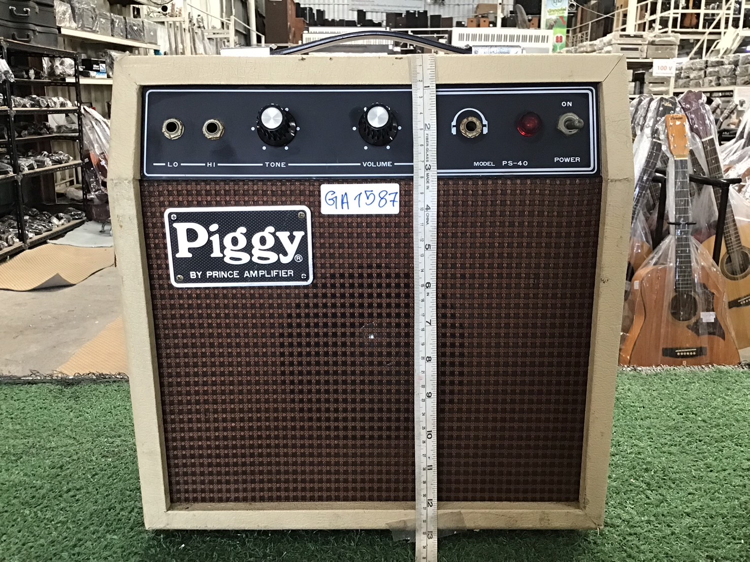 แอมป์กีต้าร์ Piggy : PS-40