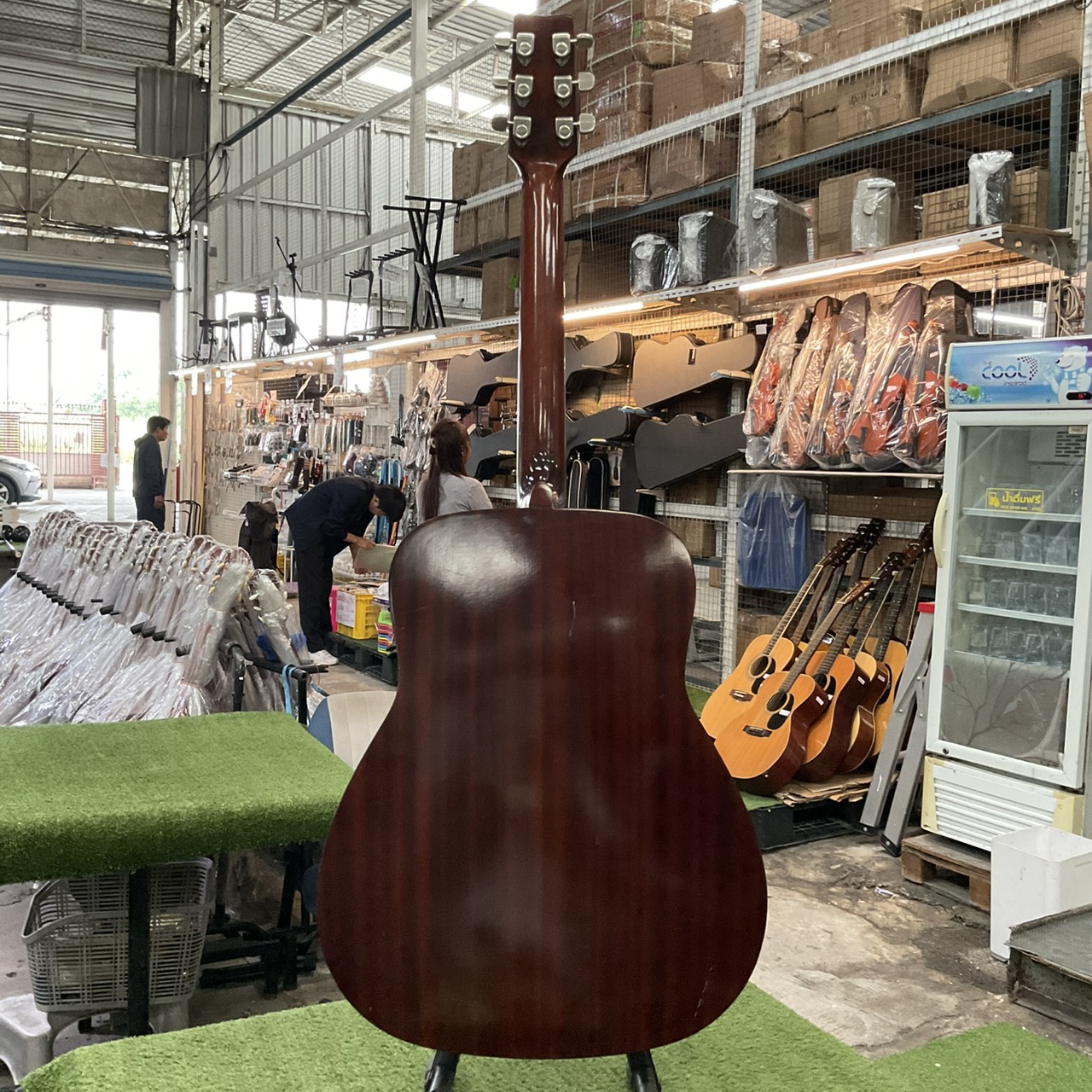 กีต้าร์โปร่ง YAMAHA : FG-160