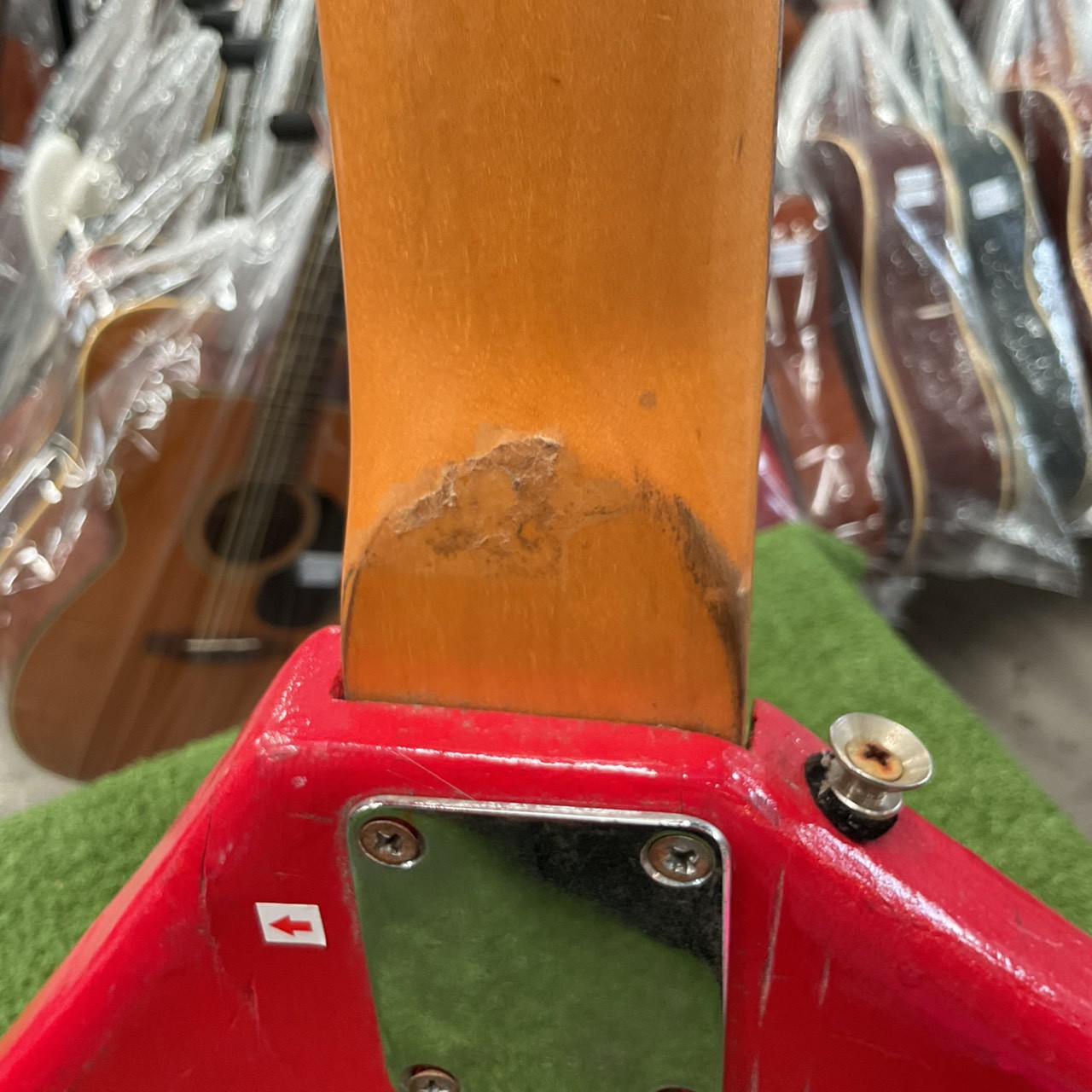 กีต้าร์ไฟฟ้า No Brand