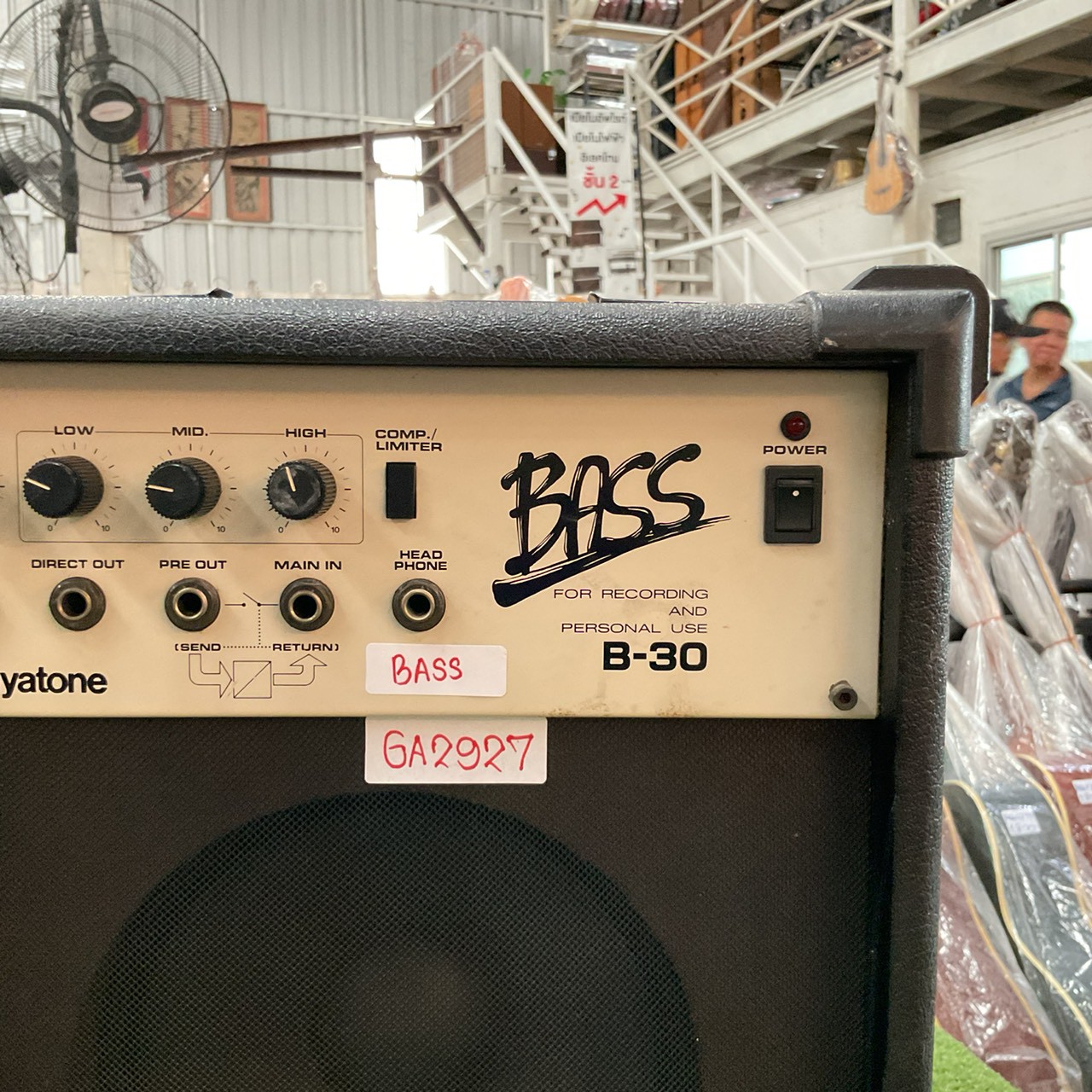 แอมป์เบส GUYATONE : B-30