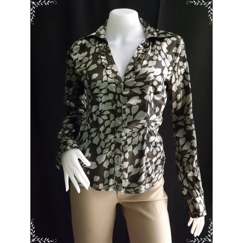 FF000437--เสื้อมือสอง ซาติน แบรนด์เนม อก 34 นิ้ว