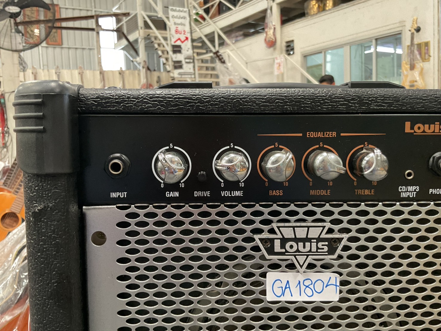 แอมป์กีต้าร์ LOUIS : LGA-15