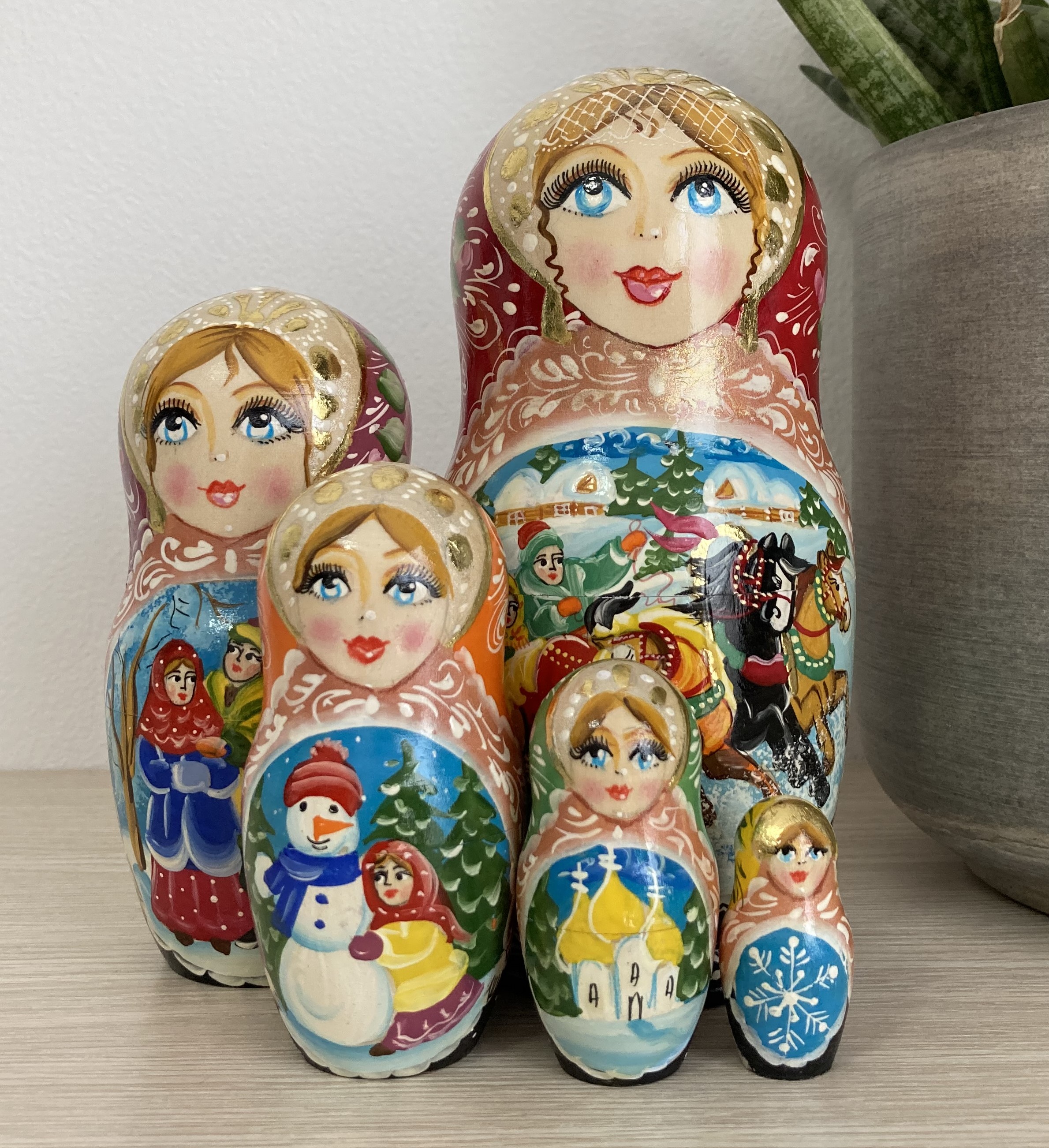 ตุ๊กตาแม่ลูกดกรัสเซีย (Matryoshka) - From Russia With Love "Colorful Winter"
