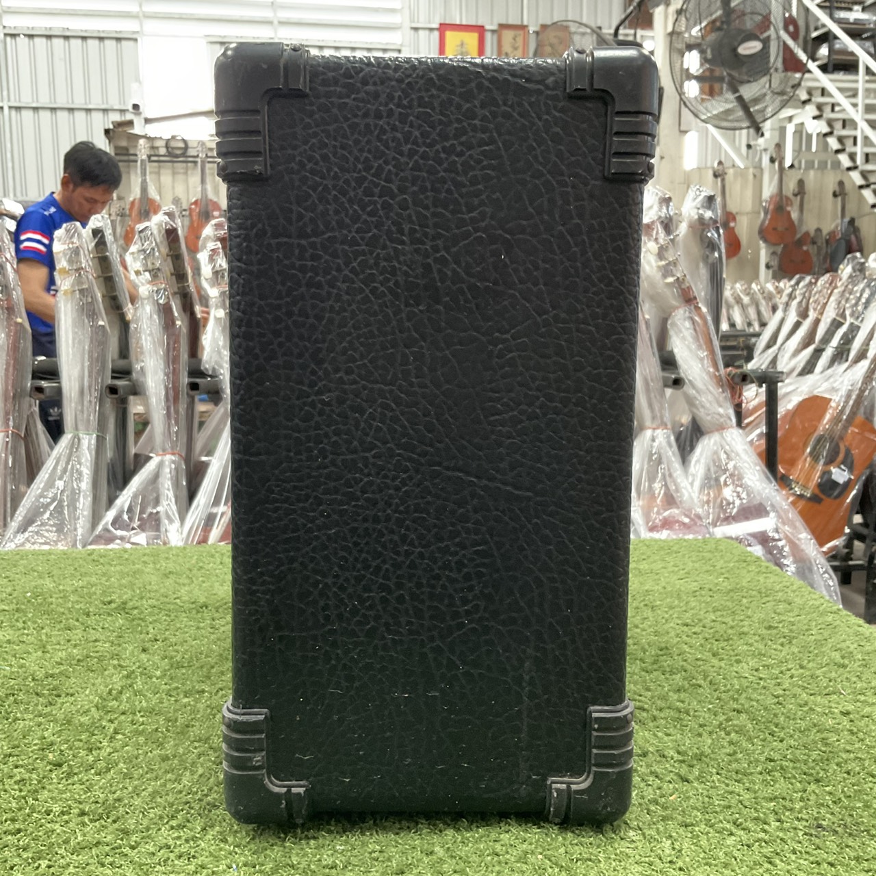 แอมป์กีต้าร์ Roland : DAC-15