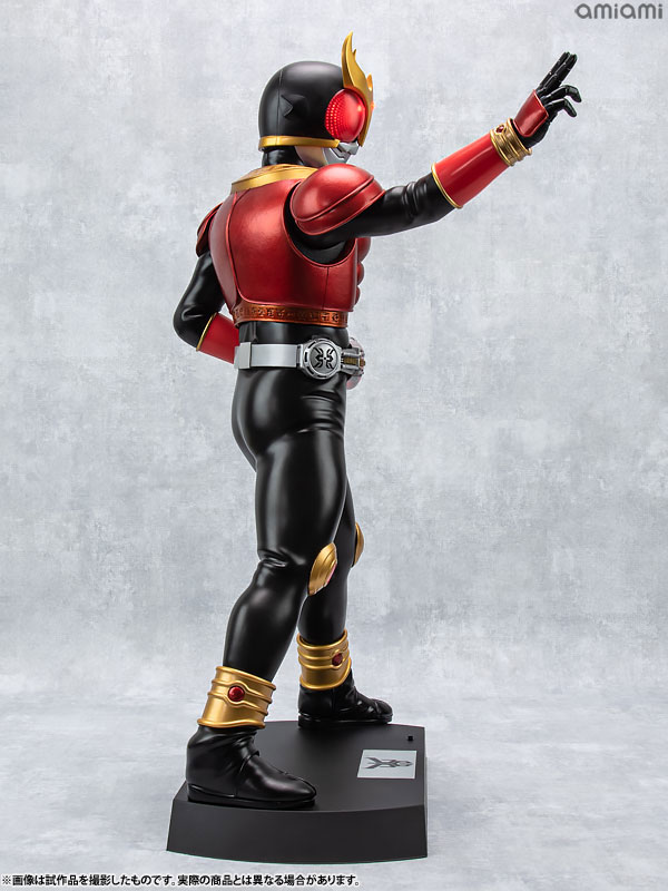 [Exclusive Sale] Ultimate Article Kamen Rider Kuuga (Mighty Form) Complete Figure(Pre-order)(Single Shipment)