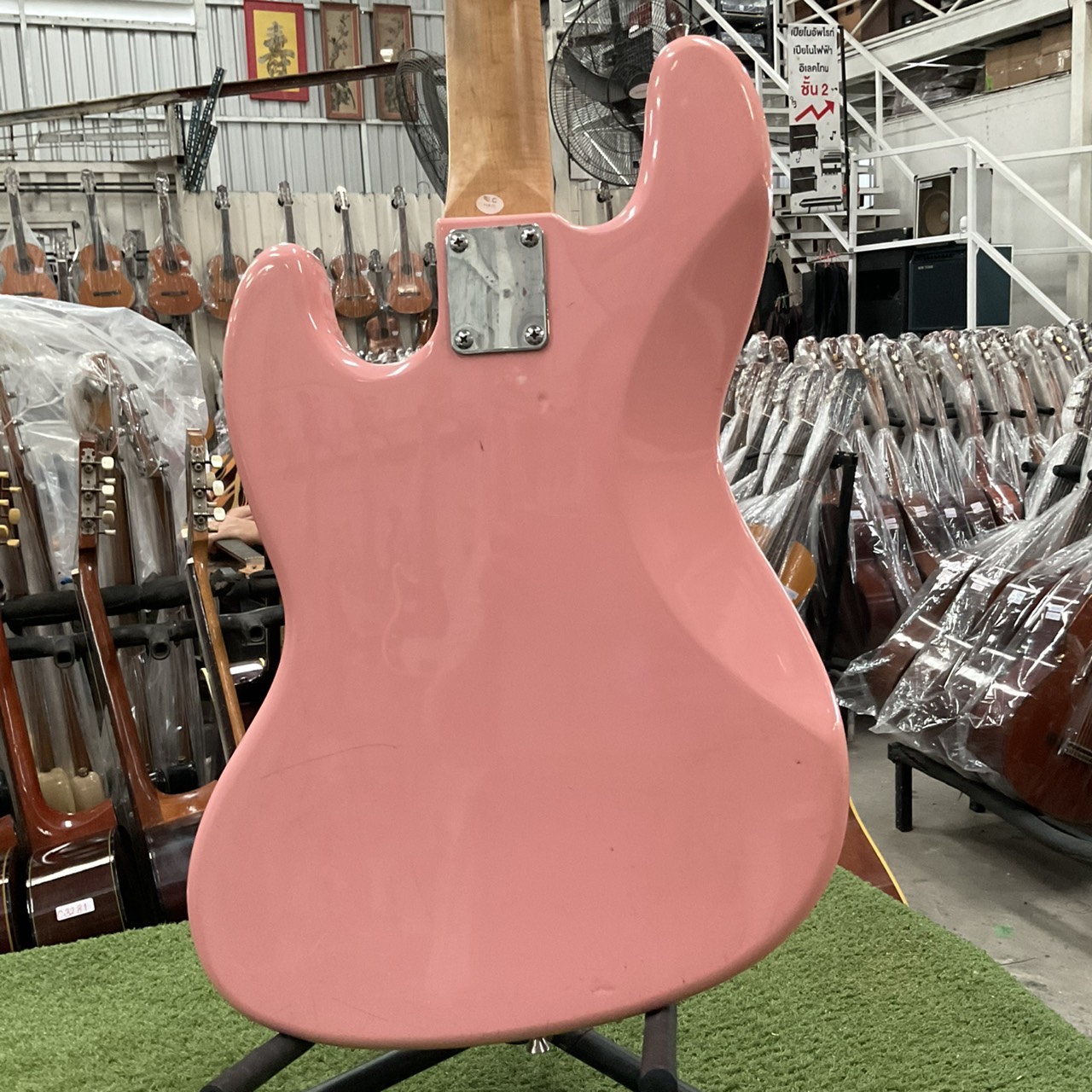 กีต้าร์เบส PhotoGenic