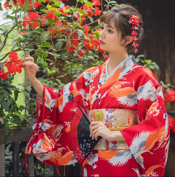 ชุดยูกาตะหญิง ญี่ปุ่น 日本の浴衣 Japanese Women Yukata