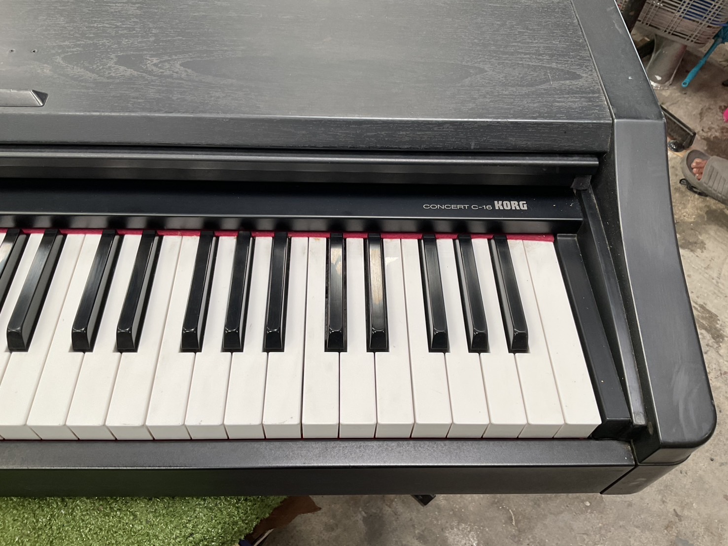 เปียโน KORG : C-16 สินค้าไม่พร้อมใช้งาน (ต้องซ่อม)
