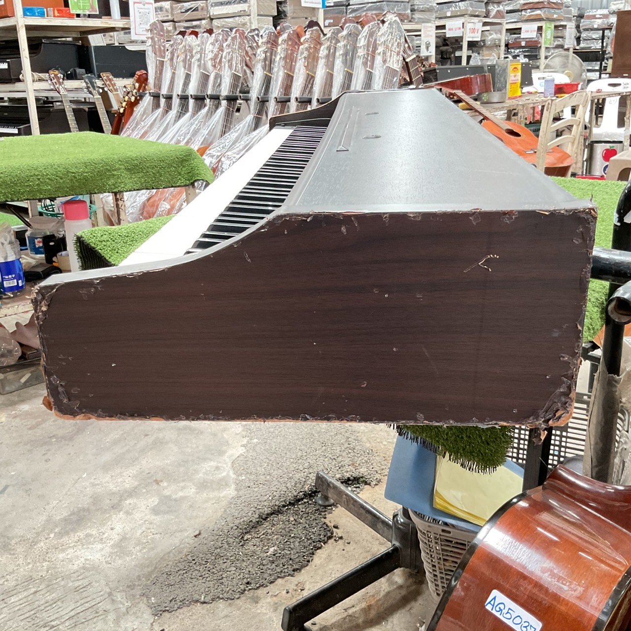 เปียโน CASIO : AP-33 สินค้าไม่พร้อมใช้งาน (ต้องซ่อม)