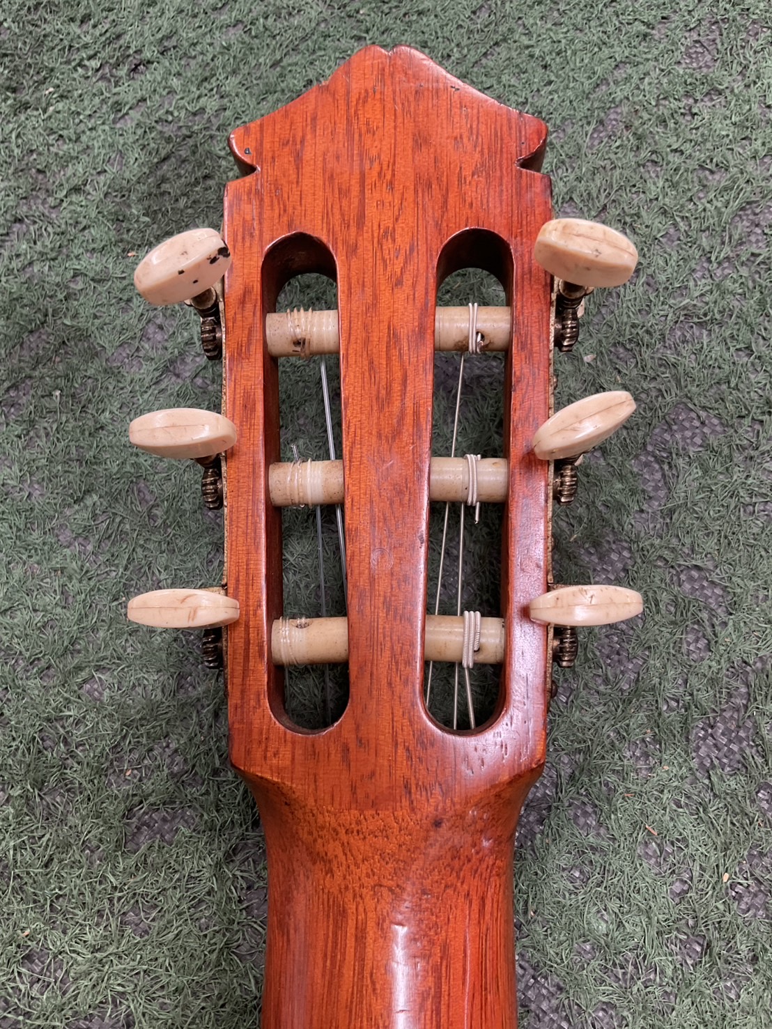 กีต้าร์คลาสสิค YAMAHA : G-90A