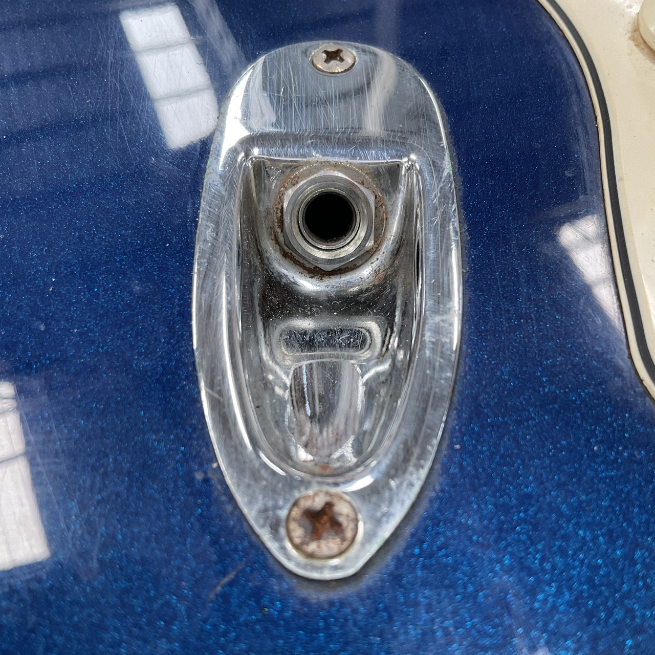 กีต้าร์ไฟฟ้า Legend