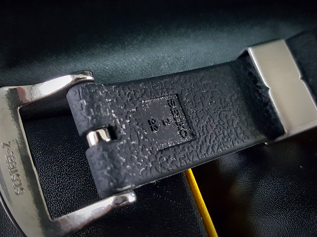 Seiko Prospex Tuna Special Edition Automatic Diver200m เข็มเหลือง สายยาง พร้อมกล่อง