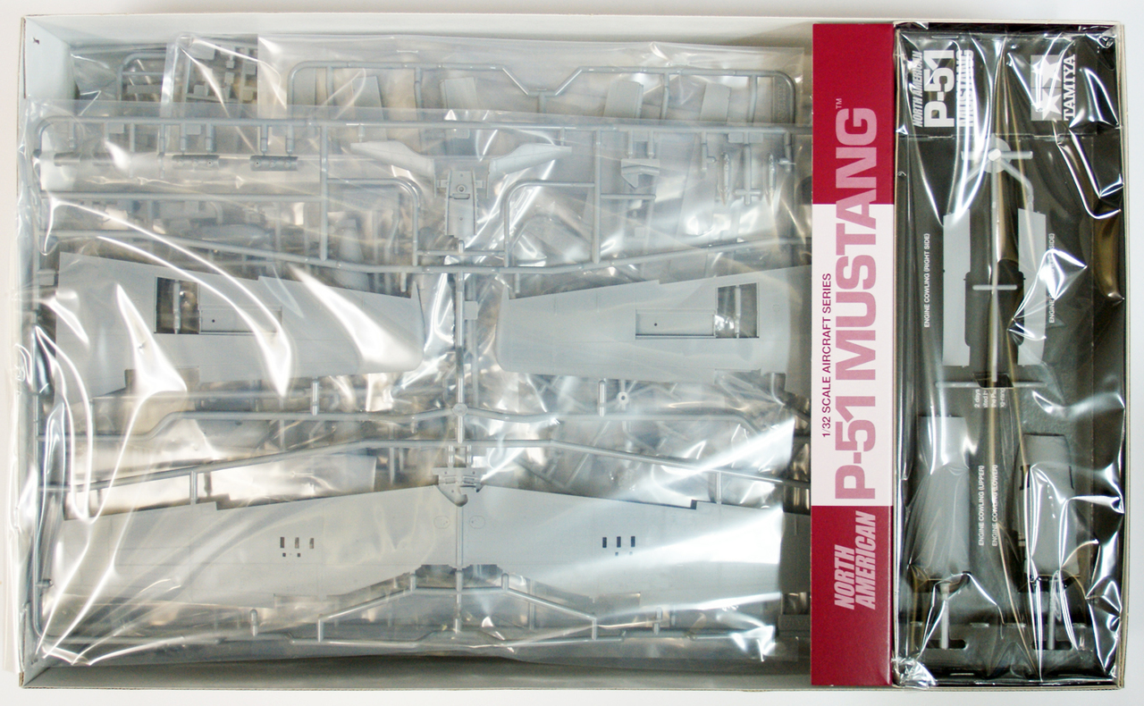 โมเดลเครื่องบิน Tamiya ขนาด 1/32 TA60323 North American P-51D / K Mustang Pacific Front