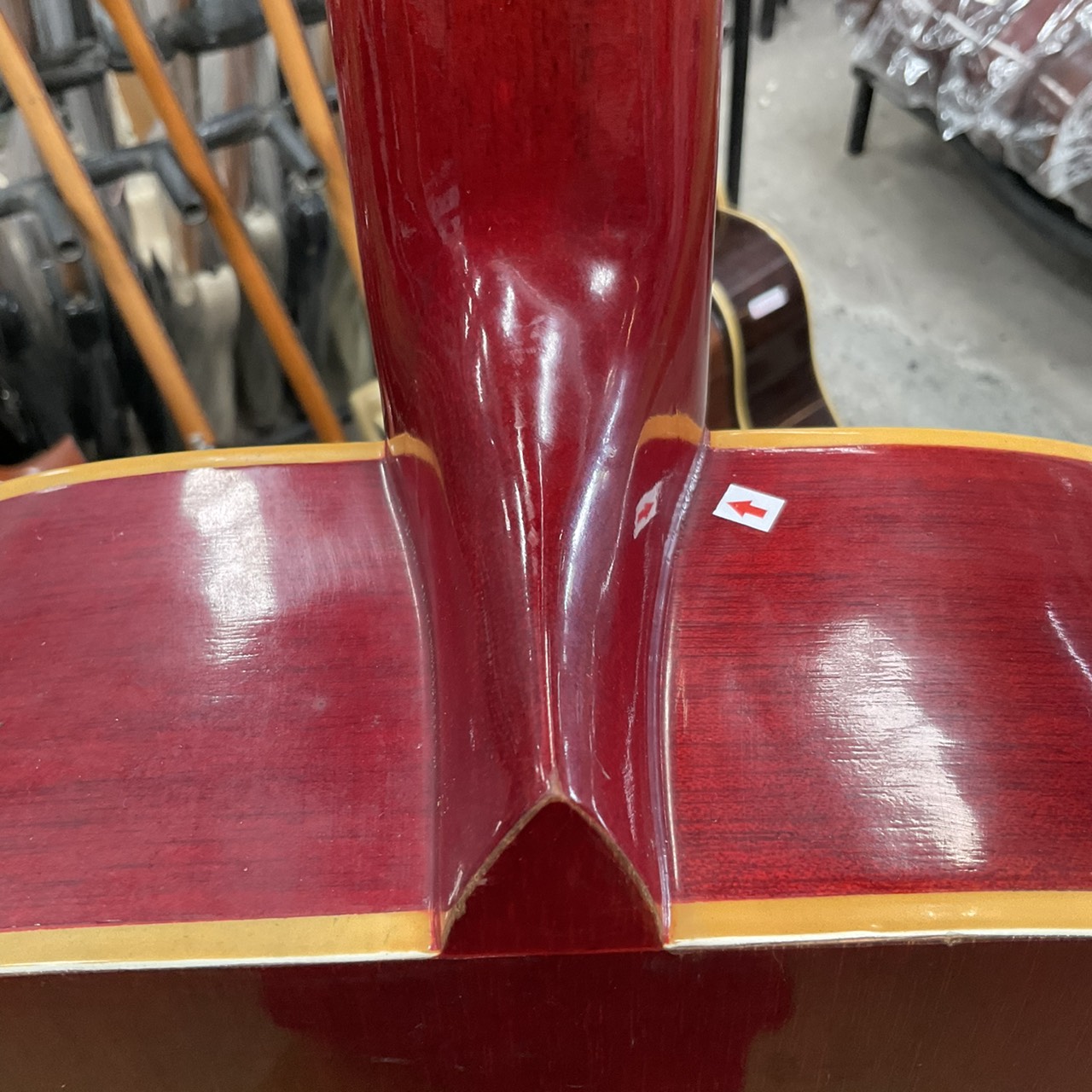 กีต้าร์โปร่ง Morales : MF150