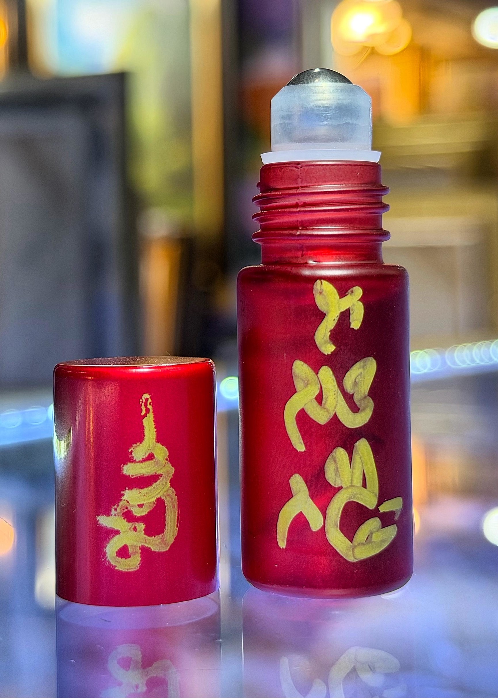 น้ำมันจันทราโลหิต Bloody Full Moon Oil. SKU-04068